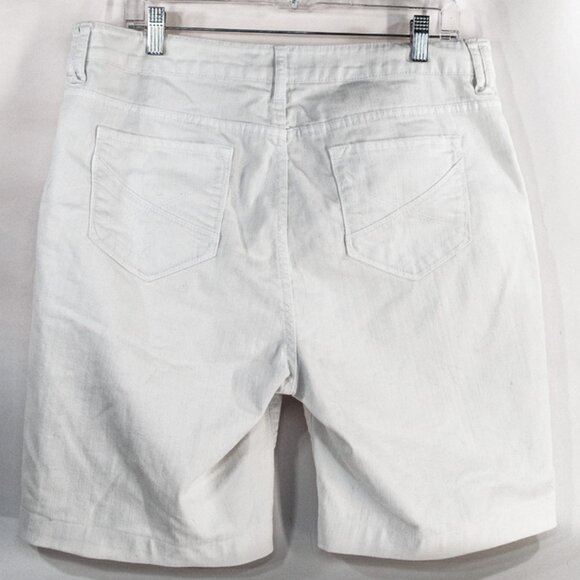 NYDJ white shorts 14 belt loop detail - Picture 2 of 4